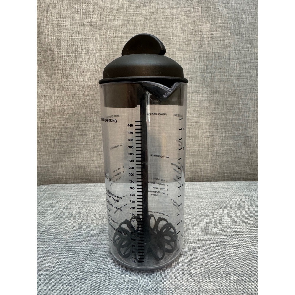 Pampered Chef Measure Mix & Pour Salad Dressing Maker Whisk Bottle 14oz 440ml - Picture 7 of 7